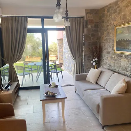 Aelia Stone Dom wakacyjny *