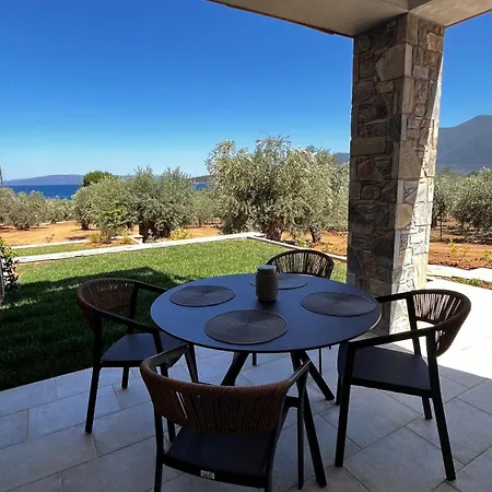 Aelia Stone Dom wakacyjny *